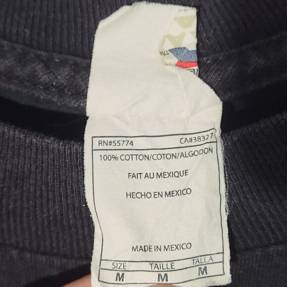 Blink-182 Graffiti Rabbit 2011 Black Tour Medium T-Shirt Pop Punk - Picture 3 of 5